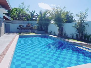 4 BEDROOMS MODERN HOUSE WITH SWIMMING POOL FOR SALE IN PORAC, PAMPANGA NEAR CLARK AIRPORT