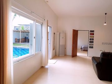 4 BEDROOMS MODERN HOUSE WITH SWIMMING POOL FOR SALE IN PORAC, PAMPANGA NEAR CLARK AIRPORT