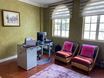 Confortable Dpto. Dúplex Independiente-Casa $229.900 Urb. El Condado