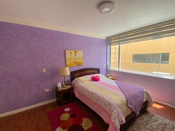 Confortable Dpto. Dúplex Independiente-Casa $229.900 Urb. El Condado