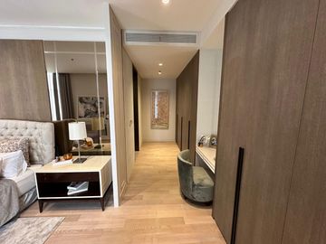 Apartemen Cantik 4 BR View Menarik Furnished Area Kuningan Jakarta Selatan