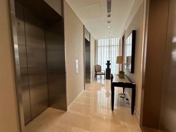 Apartemen Cantik 4 BR View Menarik Furnished Area Kuningan Jakarta Selatan