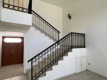 Casa en Venta, Villa 5 San Andrés, Fracc. Bugambilias 2da Sección en Zapopan, Jalisco.