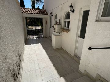 Casa en Venta, Villa 5 San Andrés, Fracc. Bugambilias 2da Sección en Zapopan, Jalisco.