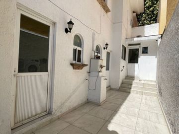 Casa en Venta, Villa 5 San Andrés, Fracc. Bugambilias 2da Sección en Zapopan, Jalisco.