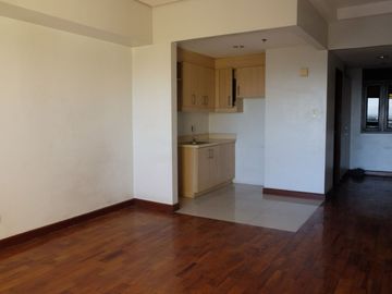 MCA - FOR SALE: 1 Bedroom Unit in KL Mosaic Tower, Makati