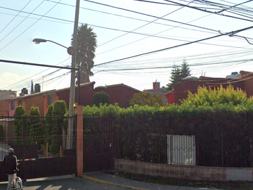 BONITA CASA DE OPORTUNIDAD