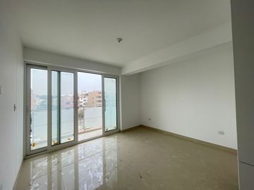 Departamento De Estreno En Venta Urbanización Mayorazgo Ate