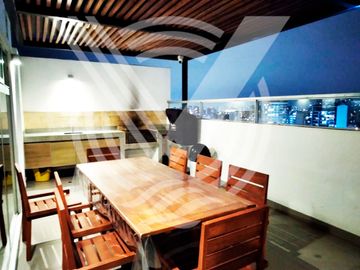 AMPLIO Y MUY BIEN UBICADO! ...SE VENDE DEPARTAMENTO EN PRIMER PISO FRENTE A PARQUE