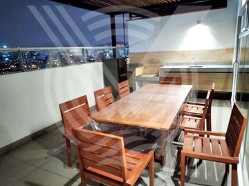 AMPLIO Y MUY BIEN UBICADO! ...SE VENDE DEPARTAMENTO EN PRIMER PISO FRENTE A PARQUE