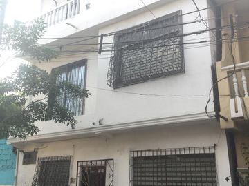En venta casa rentera en la Perimetral.