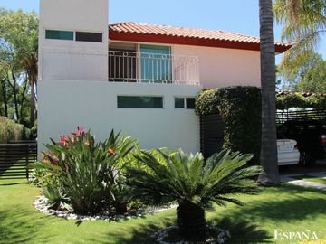 Casa en venta en Atlixco, Club&Country Club El Cristo