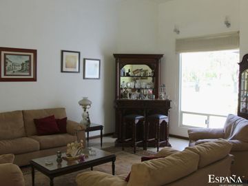 Casa en venta en Atlixco, Club&Country Club El Cristo