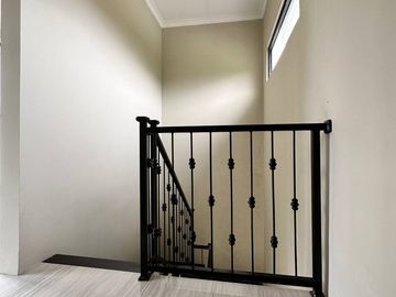 Rumah 2 Lantai Ready Di GDC Kota Depok SHM Nego Sampai Deal