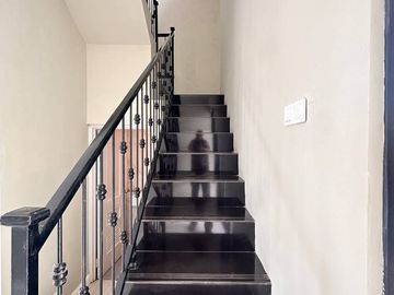 Rumah 2 Lantai Ready Di GDC Kota Depok SHM Nego Sampai Deal