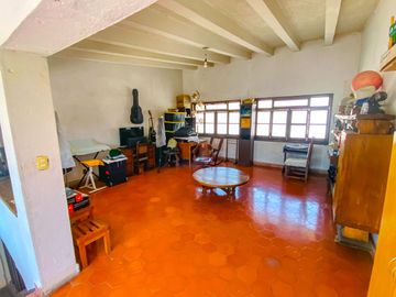 ¡Bienvenidos a esta amplia y hermosa casa en venta en Yautepec, Morelos. BAJAMOS EL PRECIO!