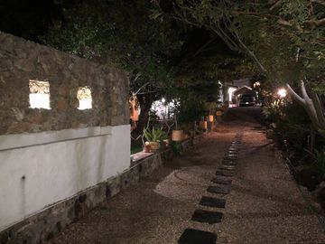 ¡Bienvenidos a esta amplia y hermosa casa en venta en Yautepec, Morelos. BAJAMOS EL PRECIO!