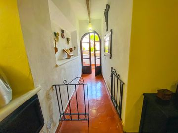 ¡Bienvenidos a esta amplia y hermosa casa en venta en Yautepec, Morelos. BAJAMOS EL PRECIO!