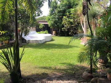 ¡Bienvenidos a esta amplia y hermosa casa en venta en Yautepec, Morelos. BAJAMOS EL PRECIO!