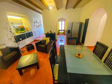 ¡Bienvenidos a esta amplia y hermosa casa en venta en Yautepec, Morelos. BAJAMOS EL PRECIO!
