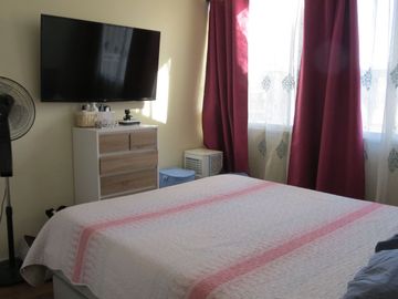 SE VENDE DEPARTAMENTO 2 DORMITORIOS 1 BAÑO  ESTACIONAMIENTO Y BODEGA
