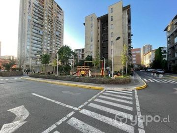 SE VENDE DEPARTAMENTO 2 DORMITORIOS 1 BAÑO  ESTACIONAMIENTO Y BODEGA