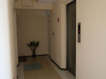 SE VENDE DEPARTAMENTO 2 DORMITORIOS 1 BAÑO  ESTACIONAMIENTO Y BODEGA