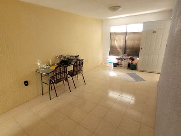 Casa para remodelar en excelente precio