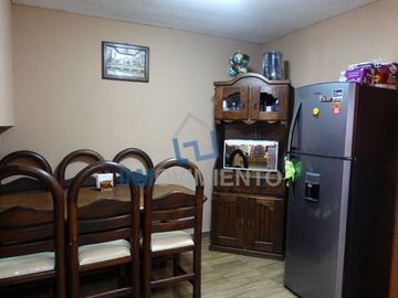 HERMOSA CASA en PRIVADA, con posibilidad de AMPLIACION
