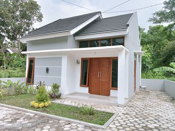 DIJUAL RUMAH DI BERBAH SLEMAN 200 JUTAAN