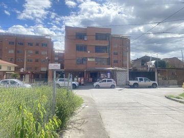 Villa en venta, excelente sector residencial, a pocas cuadras de Quinta Lucrecia
