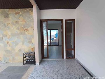 House at Tropical Villa Bengkong Laut for sale.