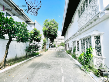 5 Bedroom House For Sale at Multinational Village Paranaque Near Commercial Area