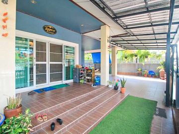 Large 3 Bed Pool Villa For Sale - Bangsaray