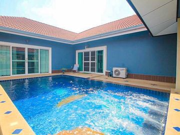 Large 3 Bed Pool Villa For Sale - Bangsaray