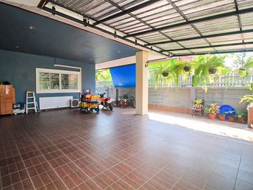 Large 3 Bed Pool Villa For Sale - Bangsaray