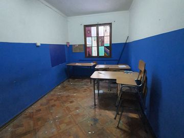 Se Vende Prop. Comercial 2 Edificios A Pasos De Vicuña Mackena