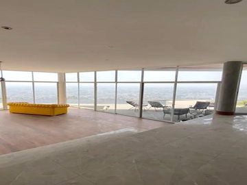 HERMOSA CASA EN CASUARINAS ALTA CON VISTA PRIVILEGIADA