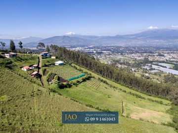 Venta de Espectacular Finca Totalmente Equipada, Oyambarillo