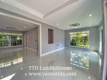 House for sale Nanthawan Ramintra Phaholyotin 50 Selling 50 M.Baht
