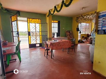 Vendo Casa con Local Aquijes 10 min de la plaza de armas de ica!! - Por Viaje!