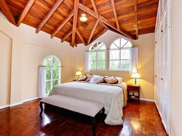 VENTA CASA DE CAMPO Y TERRENO 499.000 NEGOCIABLES IDEAL PARA DESCANSO (MEDICOS - CONSTRUCTORES)