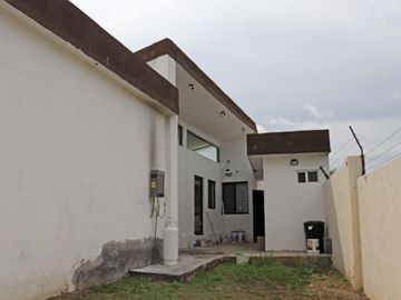 QUINTA EN VENTA EN MONTEMORELOS NUEVO LEON ZONA COUNTRY HILL III, MODERNA, SEMINUEVA