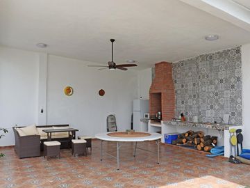 QUINTA EN VENTA EN MONTEMORELOS NUEVO LEON ZONA COUNTRY HILL III, MODERNA, SEMINUEVA