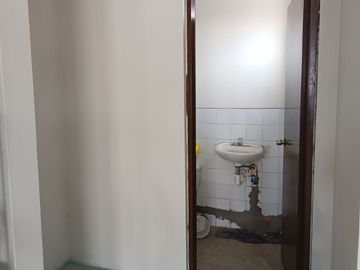 LOCAL COMERCIAL EN VENTA CENTRO DE LIMA