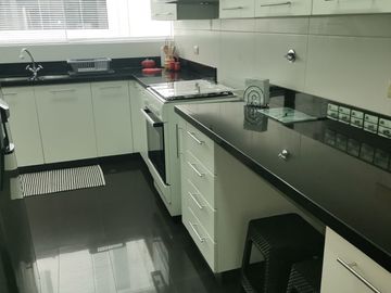 GRAN OPORTUNIDAD LINDO DPTO FRENTE A PARQUECITO