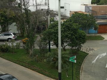 GRAN OPORTUNIDAD LINDO DPTO FRENTE A PARQUECITO