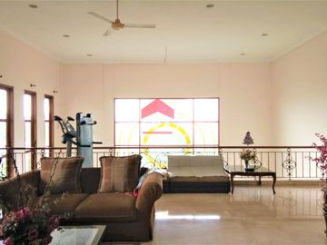 Rumah Kebun Dijual Posisi Hook di Kucica Bintaro Sektor 9