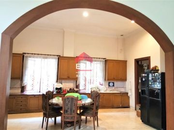 Rumah Kebun Dijual Posisi Hook di Kucica Bintaro Sektor 9