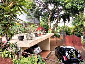 Rumah Kebun Dijual Posisi Hook di Kucica Bintaro Sektor 9